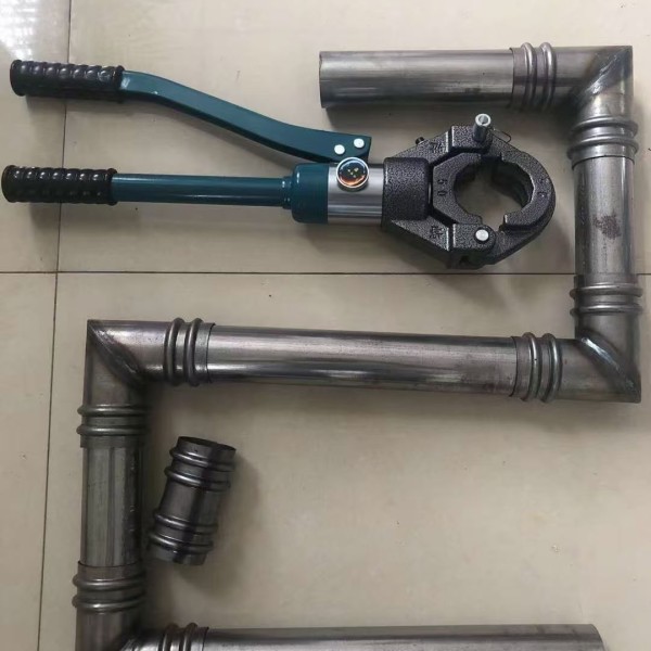 松北鑫亿呈冷却管